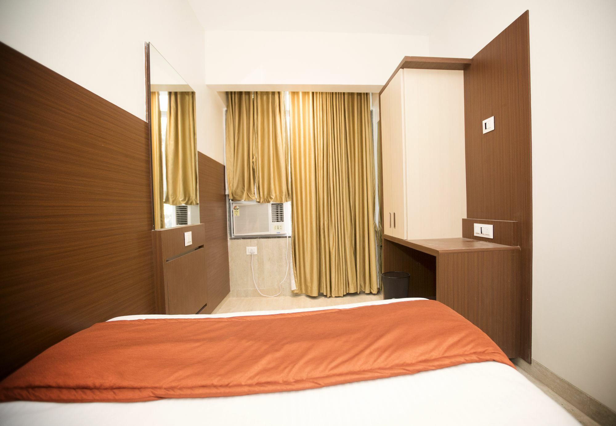 Hotel Spring Inn - Mumbai, Mumbai